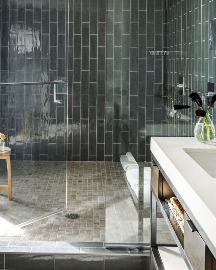 Kimpton Rowan Bathoom